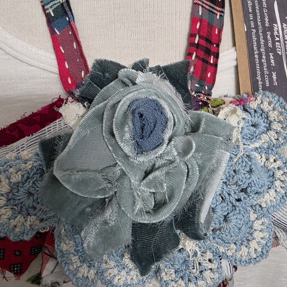 JABOT MOSSIE ANNA ARTISAN DESIGN OOAK NWT Vintage Textiles - Picture 14 of 14